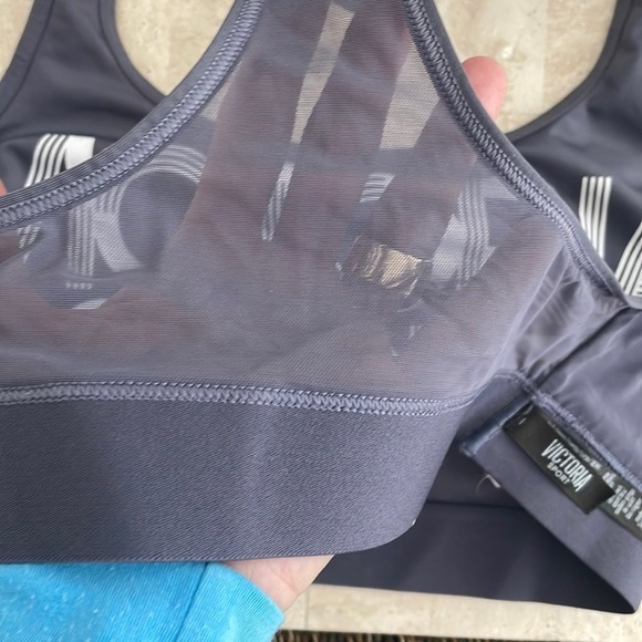 Victoria Secret The Player sports bra - Picture 5 of 6